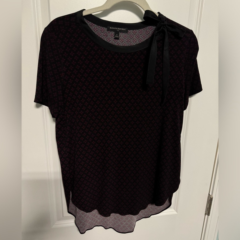 Banana Republic short sleeve top Size S EUC